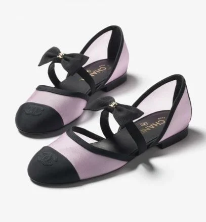 Chanel Mary Jane Shoes With Charm